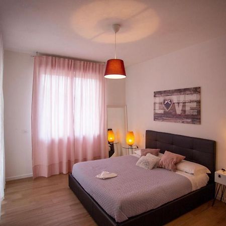 Bed And Breakfast Castello7 San Felice del Benaco Exterior photo