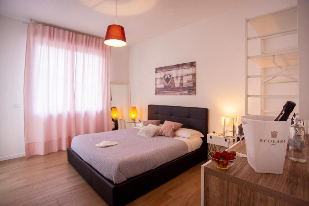 Bed And Breakfast Castello7 San Felice del Benaco Exterior photo